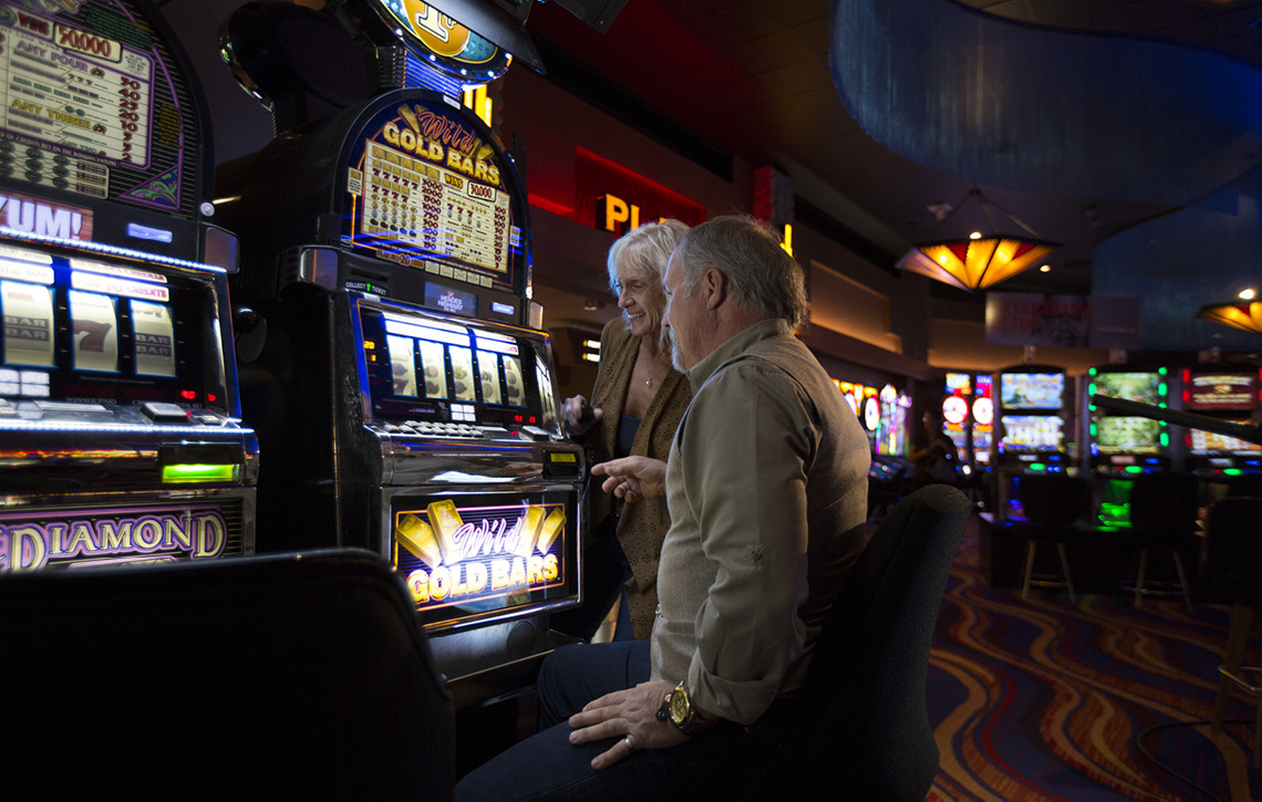 casinos with table games near coeur d